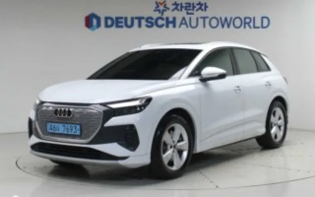 수원수입중고차시세표가격 Q4 e-트론 40 매물 사진 1 - 2024/04 45,353km